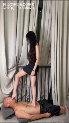 Dream 小婉超长腿高跟踩踏 YC 250912 4