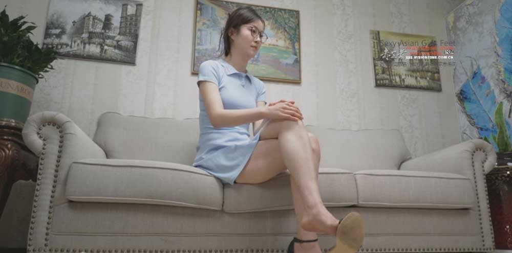 视频 | A F 363 Duoduo 连衣裙裸足展示39码脚丫 第9部 36min 带视频