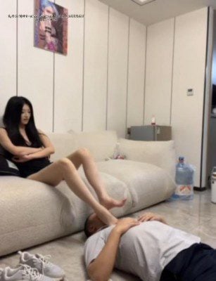 皇家御姐白丝调教狗狗 YC 251015 4