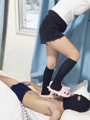 鲨鱼拖鞋全体重蹍踩舔鞋底 ACYC 5083