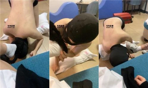 小凤梨 | 双S-纹身小妹的脚下奴 双视角版 JS250410-24