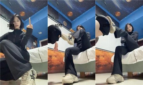 苏苏s | 私人影院白棉袜玩贱奴 bf52645