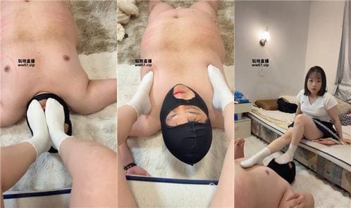佳佳 | 高跟+白袜脚踩踏 JS250425-19