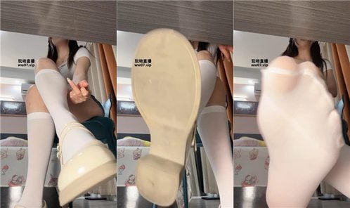 兔兔酱 | 桌底视角臭白丝 250423-27