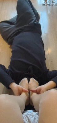 鹤欣S女主第一人称肉丝足展示 暴虐M眼睛 残忍钻孔 ACYC 5251