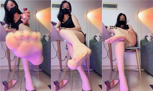 小妮 | 超薄肉丝香水 250501-26