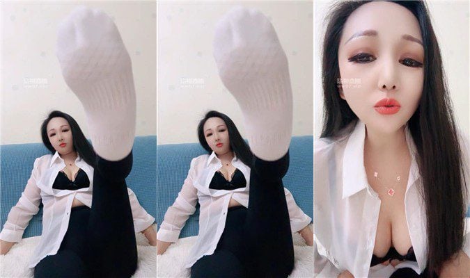 魔蝎女王 瑜伽裤白棉袜    250524-13