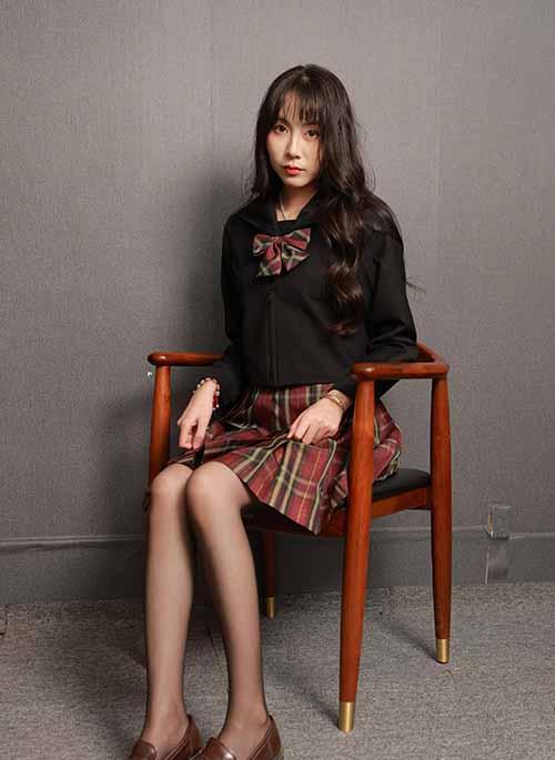 IESS异思趣向  丝享家 2203团团黑丝JK 90P-128MB