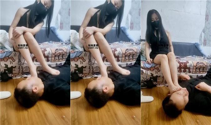 Wanwan barefoot treading fetish foot licking JS250510-19