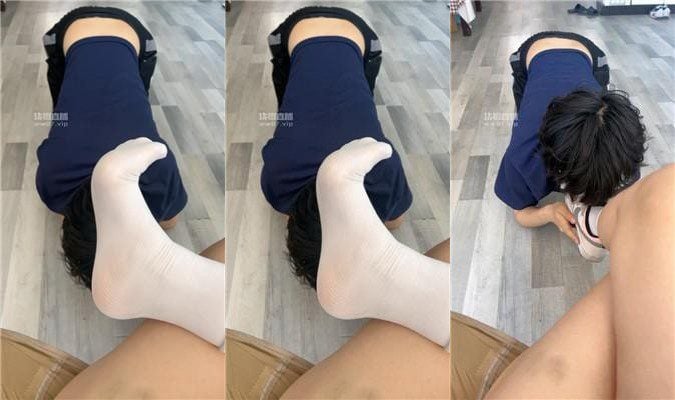小玉 清理学生妹的脏鞋白袜 JS250523-28