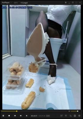 White stilettos, barefoot, wearing cream puffs, milk, and washing feet JS260214-2