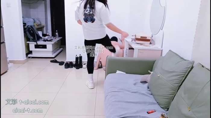 妍希女王飞踹贱狗  YC-260126-2