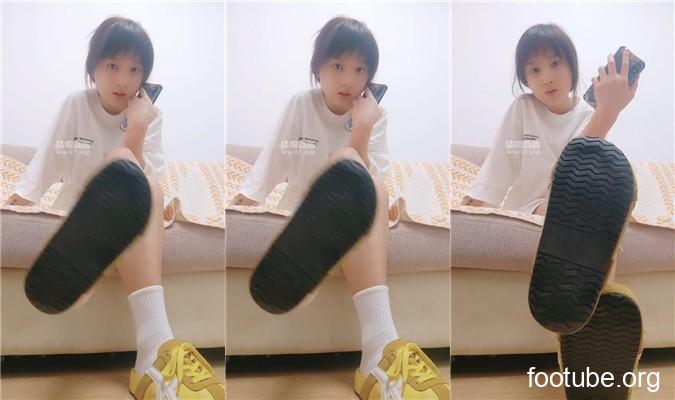 甜甜 滚进来挨骂    250526-15