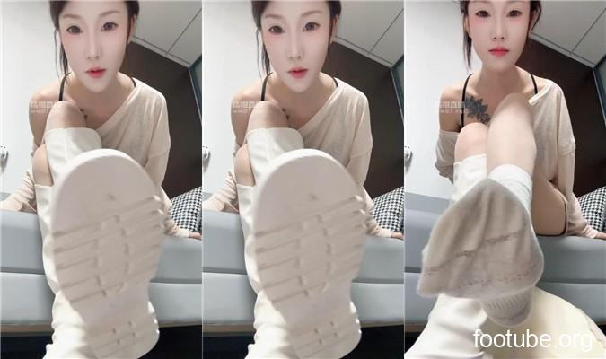 柒柒麻麻 小畜生闻着你妈的靴子鹿    250531-25