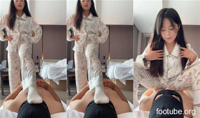 子熙大人 居家女神白袜脚踩虐 bf53988