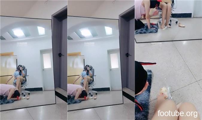 甜音 镜前羞辱脚下奴 JS250531-32