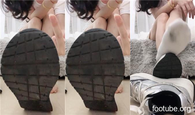 婉婉 爬进来被凌辱    250620-25