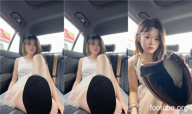小猫是S 滚进来清理靴子    250621-26