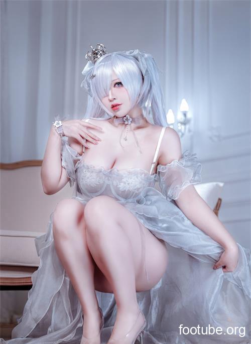 美图精选 2538-半半子-Nikke胜利女神-灰姑娘水晶公主 43P47M