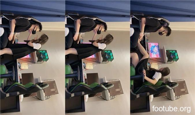 Xiyan, the e-sports goddess's foot slave bf54785