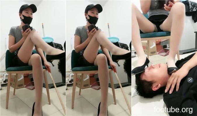 孤傲女帝 高跟碾压踩脚垫奴 双视角版  JS250619-1