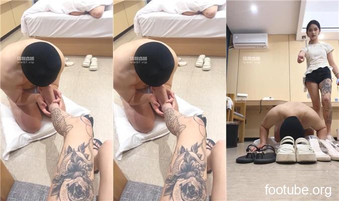 小凤梨 做纹身小主的脚下奴 JS250622-3