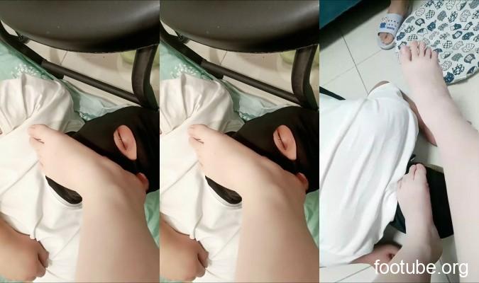 鑫鑫 近距离舔原味脚丫 JS250623-3