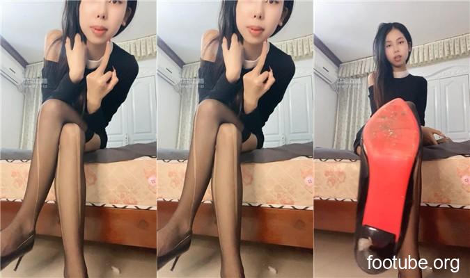 软软 黑丝高跟    250604-38