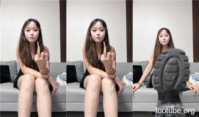 小炸串 臭狗滚进来    250608-32