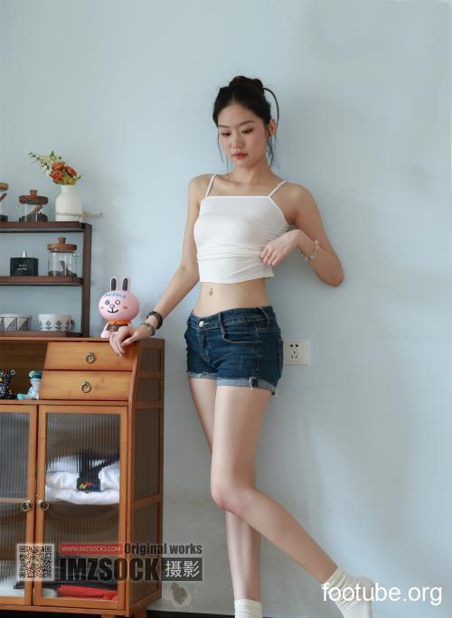 IMZSOCK爱美足  2025年-第51期 妍希带视频 95P1V-345G