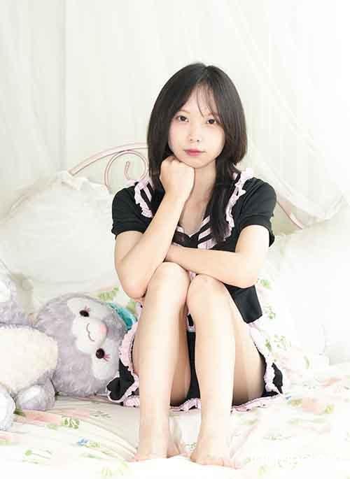 觅芙少女 NO252 巨人城市带视频 179P4V436G