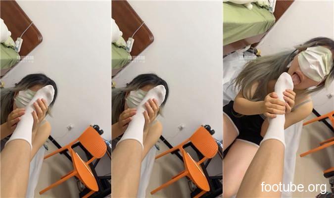 饭饭 原味白袜脚玩母狗 JS250606-13