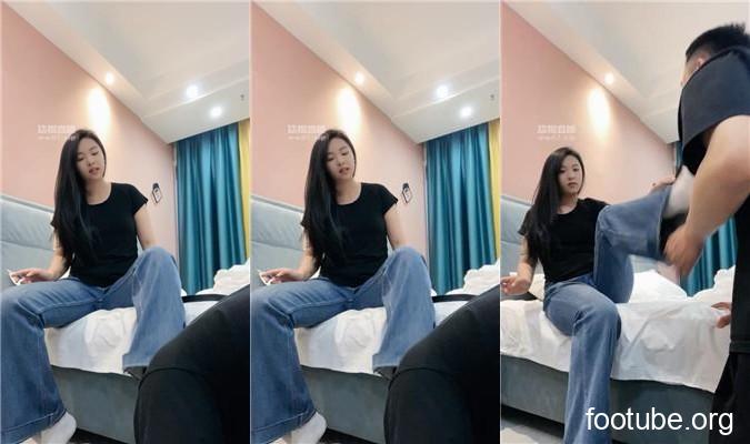 露露 伺候主人起床约会 JS250609-46