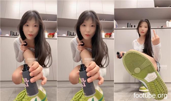 困困 AJ香水牛仔裤棉袜炸    250905-9