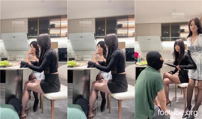 樱桃大大 桌底伺候两位车模用餐 bf57143
