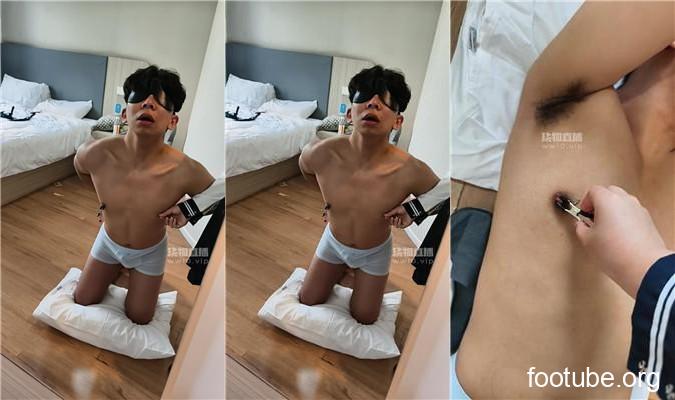 静怡 JK小主白丝踩虐 JS250730-24