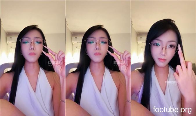 江清允 中指盯 250821-9